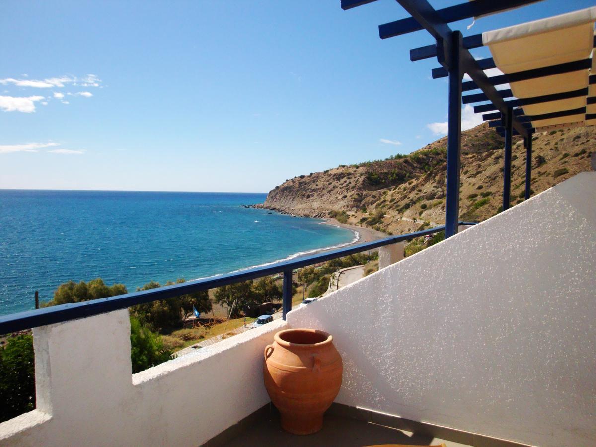 Big Blue Apartments Myrtos  Exterior photo